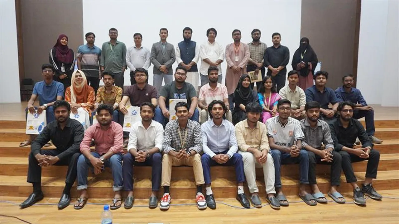বরেন্দ্র বিশ্ববিদ্যালয়ে আলফা নেটের ক্যারিয়ার ডেভেলপমেন্ট প্রোগ্রাম অনুষ্ঠিত