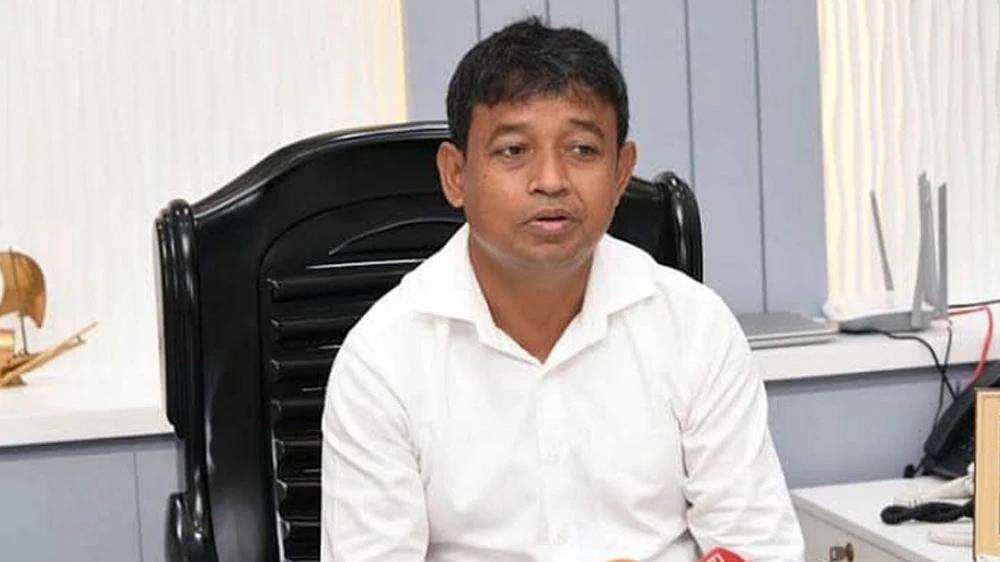 ডিবি হারুনের স্ত্রীর নামে যুক্তরাষ্ট্রে ৫ মিলিয়ন ডলারের বাড়ি, বিনিয়োগ করেছেন কোম্পানিতে
